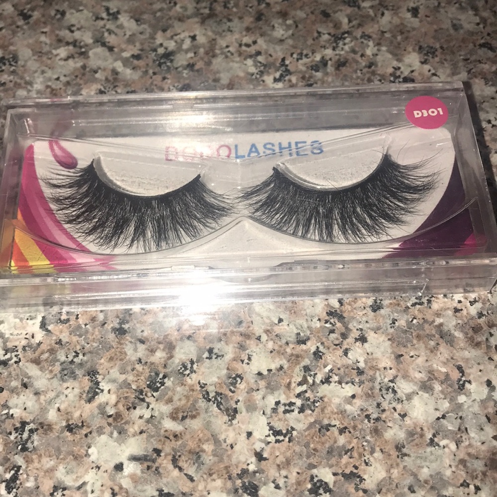 Dodo lashes -D301